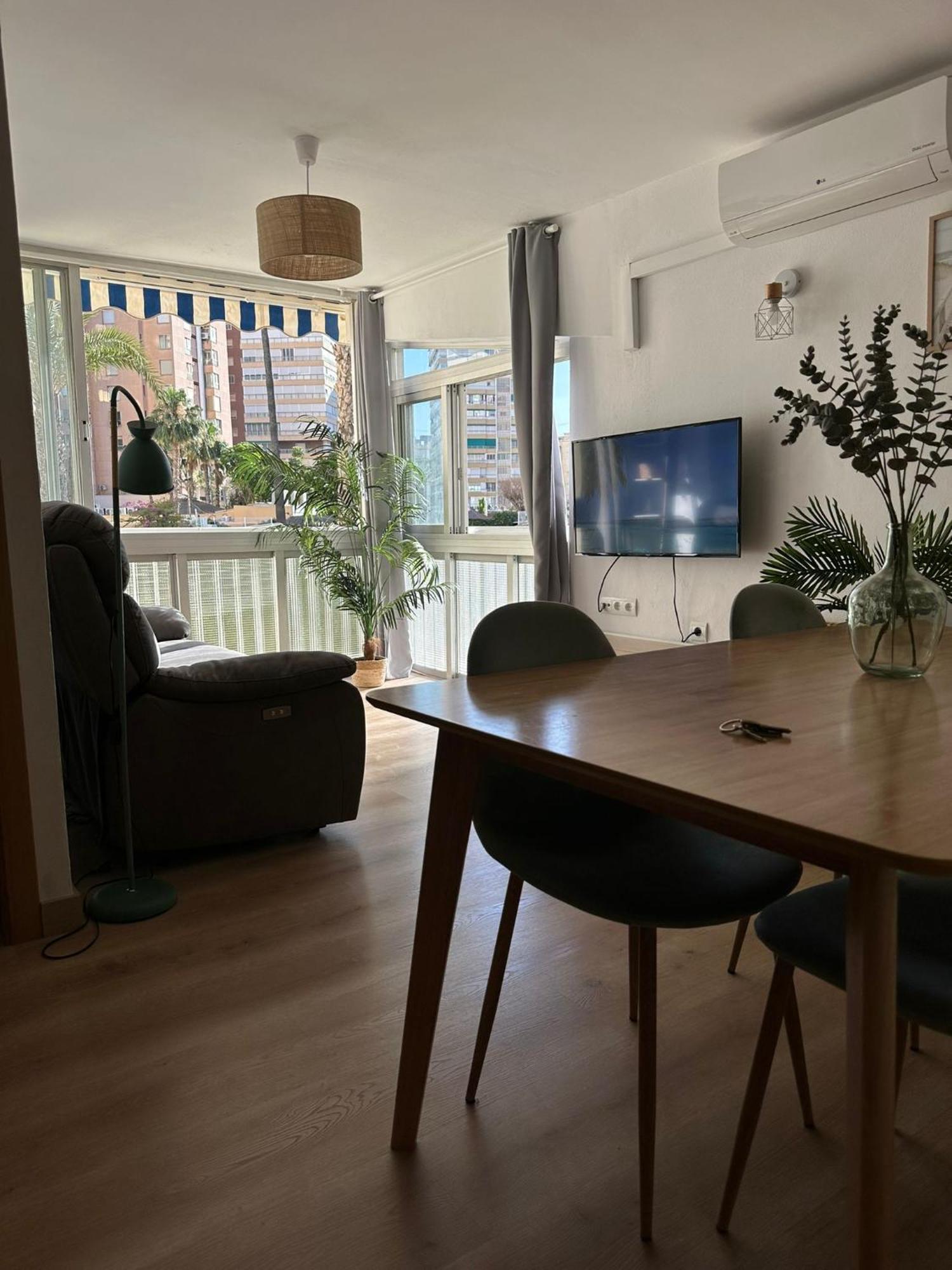 Apartamento Marval Playa De Levante Benidorm Kültér fotó